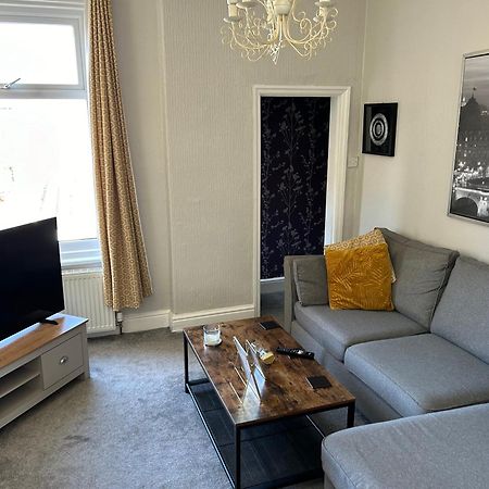 1 Bedroom Spacious Apartment Lytham St Annes Exterior foto